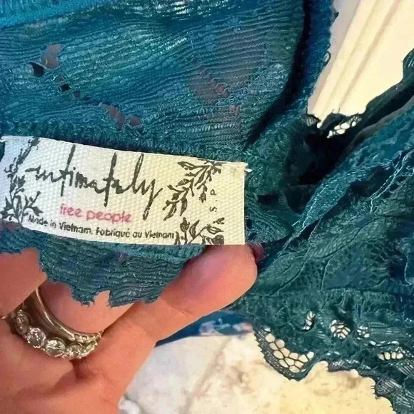 Gossamer Glow Floral Print Cutout Lace Trim Nightgown - Picture 5 of 5